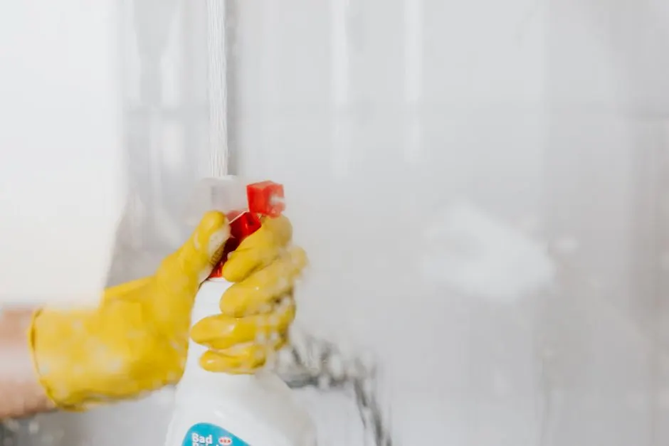 Why Sheffield homeowners clear spray foam
